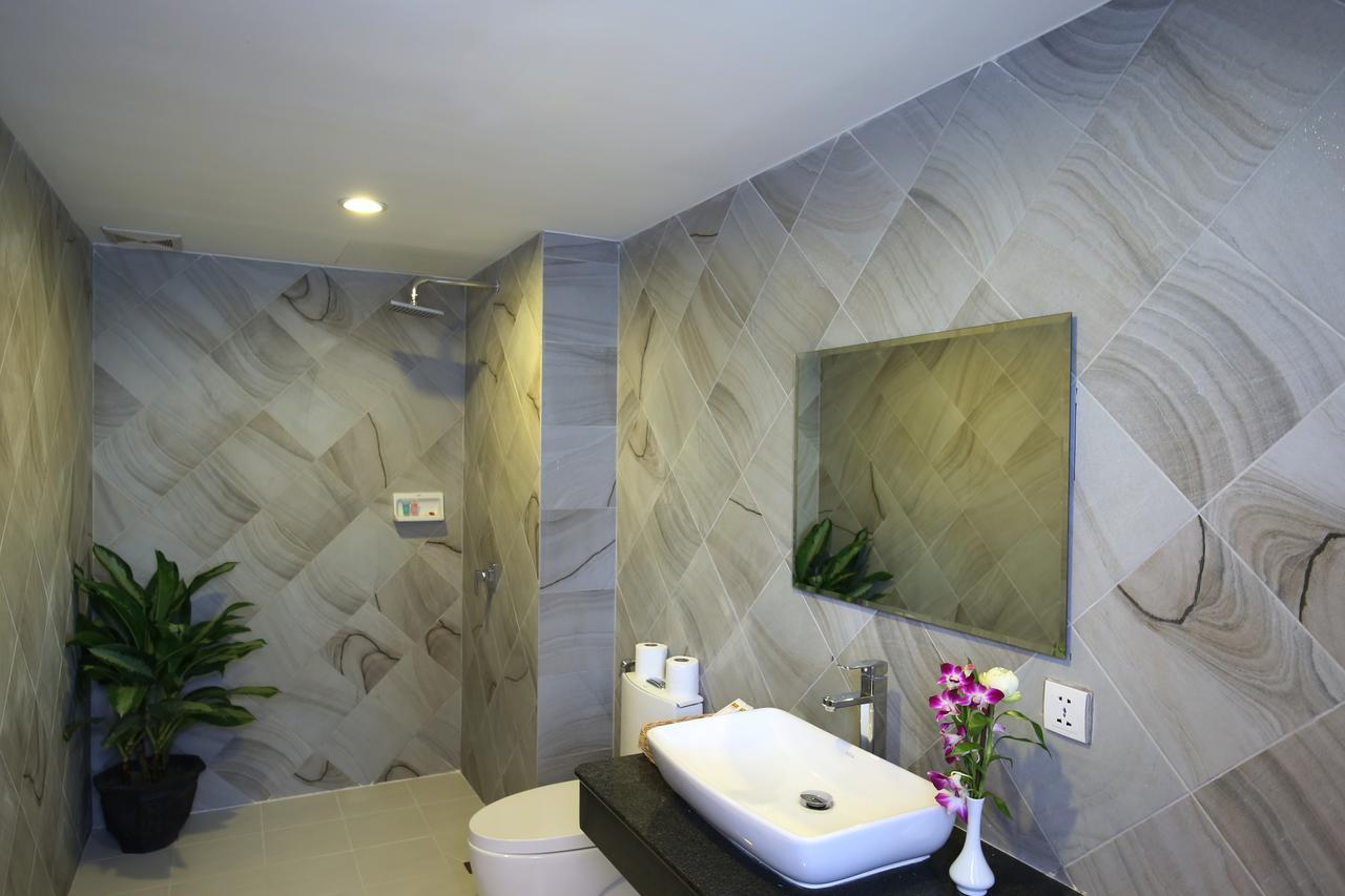 Holy Angkor Deluxe Hotel Siem Reap Exterior photo