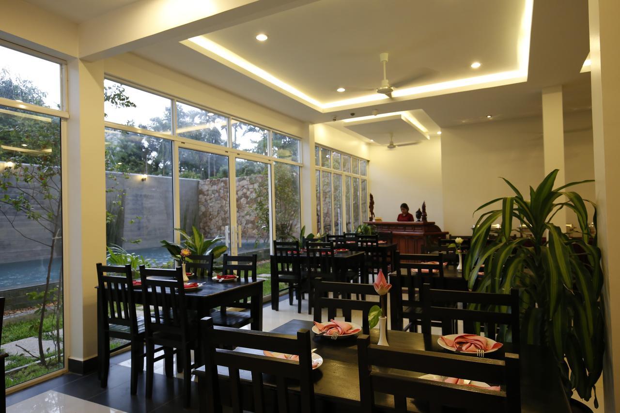 Holy Angkor Deluxe Hotel Siem Reap Exterior photo