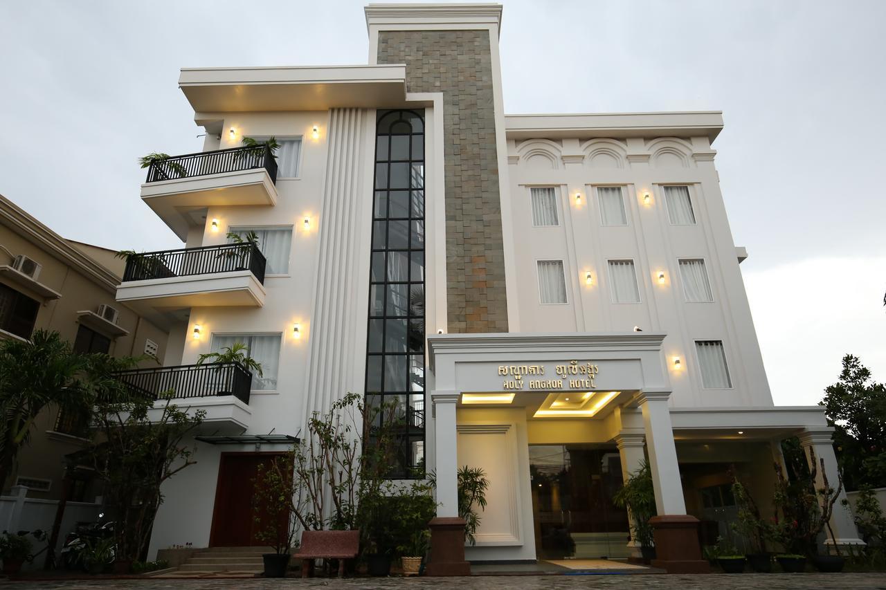 Holy Angkor Deluxe Hotel Siem Reap Exterior photo