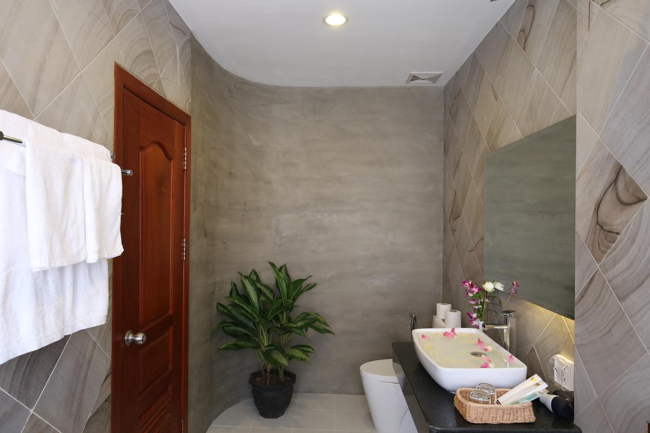 Holy Angkor Deluxe Hotel Siem Reap Exterior photo